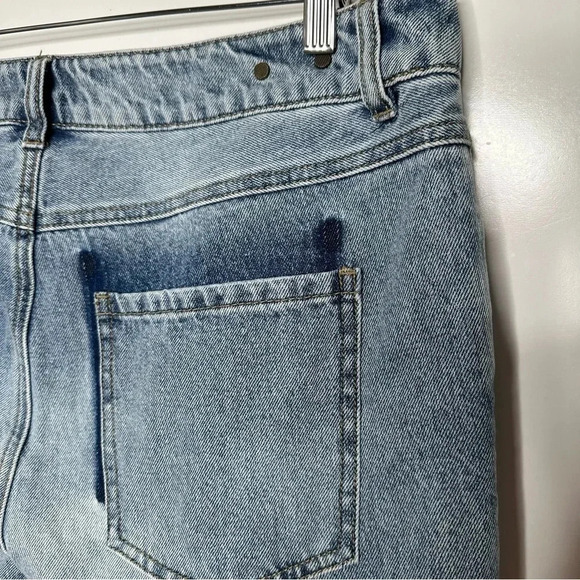 CAbi NWT Sandstorm Wash 6071 Distressed Boyfriend Jeans Size 10 - Picture 10 of 11